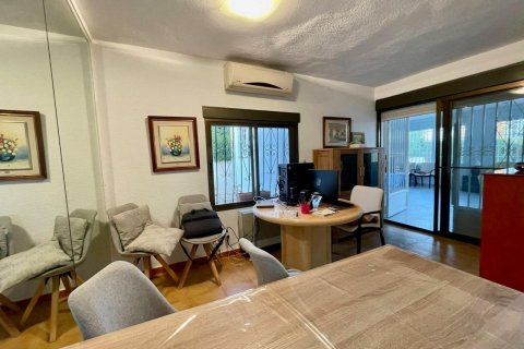 Продажа виллы в Бенидорм, Аликанте, Испания 3 спальни, 120м2 №118036 - фото 16