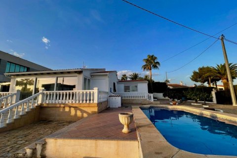 Продажа виллы в Бенидорм, Аликанте, Испания 3 спальни, 120м2 №118036 - фото 18