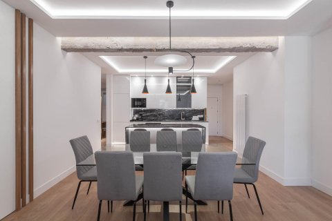 Apartamento en venta Madrid, España 3 dormitorios, 120 m2 No. 87141 - foto 5