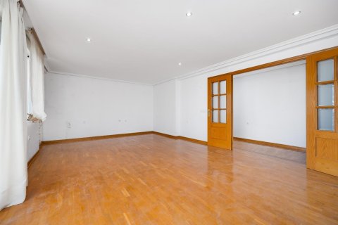 Apartment for sale Torrevieja, Alicante, Spain 3 bedrooms, 126 sq.m. No. 113196 - photo 4