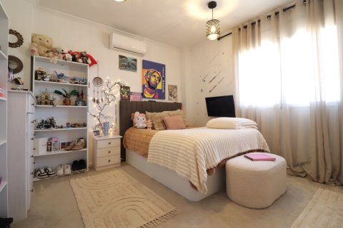 Finca myytävänä Rojales, Alicante, Espanja, 3 makuuhuonetta, 238 m2 No. 116138 - kuva 21