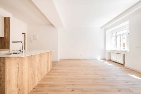 Appartamento in vendita Madrid, Spagna 3 camere da letto, 123 mq. N° 89292 - foto 6