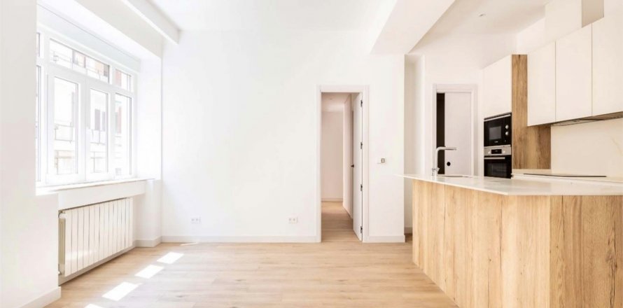 Appartamento Madrid, Spagna 3 camere da letto, 123 mq. N° 89292