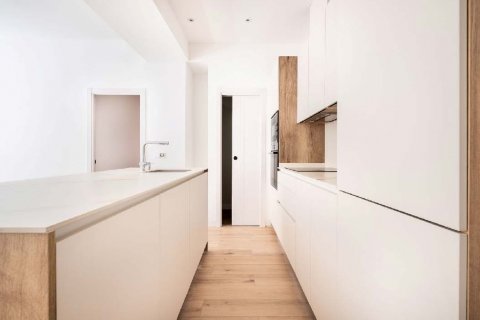 Appartamento in vendita Madrid, Spagna 3 camere da letto, 123 mq. N° 89292 - foto 8