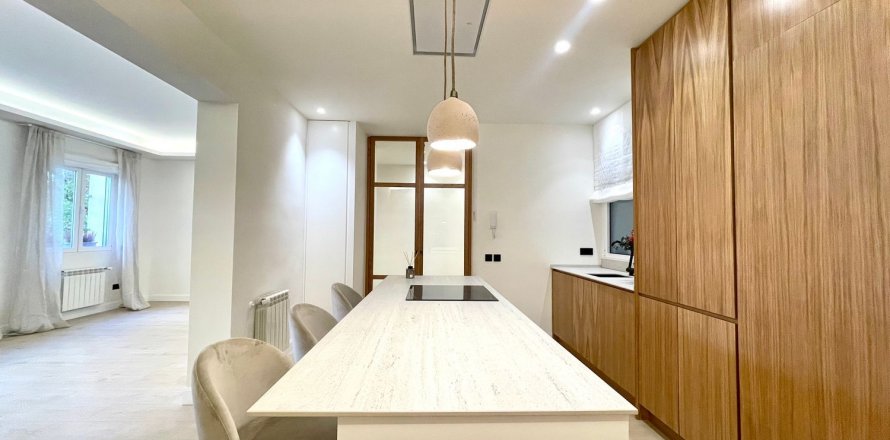 Wohnung Madrid, Spanien 3 Schlafzimmer, 146 m2 Nr. 89291