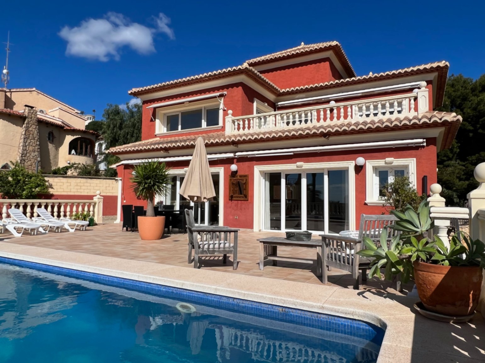 Villa in Calpe, Alicante, Spanien 5 Schlafzimmer, 220 m2 Nr. 89400