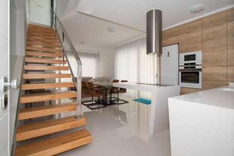 Villa zum Verkauf Mil Palmeras, Alicante, Spanien 3 Schlafzimmer, 120 m2 Nr. 119198 - Foto 9