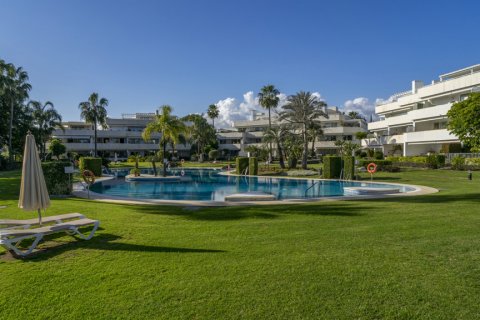 Apartamento en venta Marbella, Málaga, España 3 dormitorios, 277.89 m2 No. 108273 - foto 2