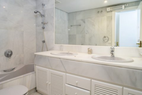 Apartamento en venta Marbella, Málaga, España 3 dormitorios, 277.89 m2 No. 108273 - foto 23