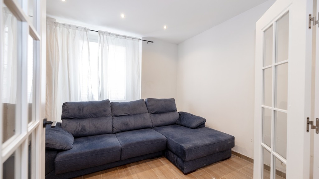 Apartamento en El Puerto de Santa María, Cádiz, España 1 dormitorio, 78 m2 No. 108276