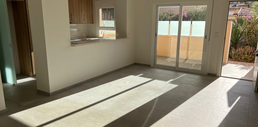 Apartment Torrevieja, Alicante, Spain 2 bedrooms, 96 sq.m. No. 115714