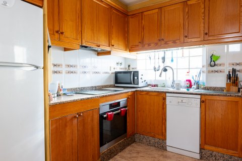 Huvila myytävänä Torrevieja, Alicante, Espanja, 3 makuuhuonetta, 78 m2 No. 115718 - kuva 13
