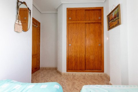 Huvila myytävänä Torrevieja, Alicante, Espanja, 3 makuuhuonetta, 78 m2 No. 115718 - kuva 22