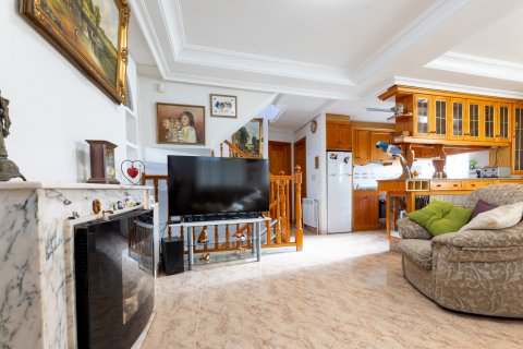 Huvila myytävänä Torrevieja, Alicante, Espanja, 3 makuuhuonetta, 78 m2 No. 115718 - kuva 10