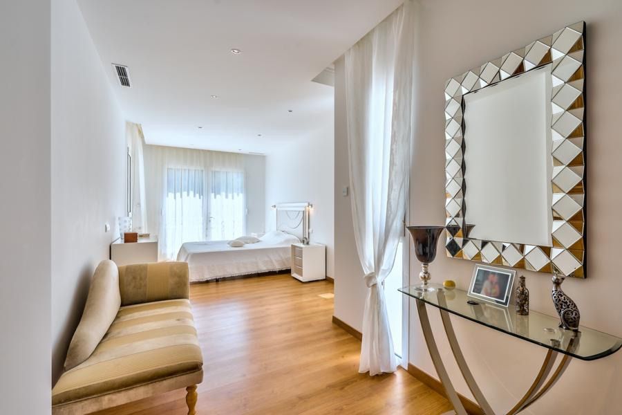 Villa i L'Albir, Alicante, Spanien 5 sovrum, 745 kvm. Nr. 95527