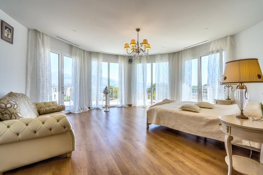 Villa i L'Albir, Alicante, Spanien 5 sovrum, 745 kvm. Nr. 95527