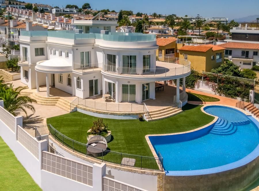 Villa i L'Albir, Alicante, Spanien 5 sovrum, 745 kvm. Nr. 95527