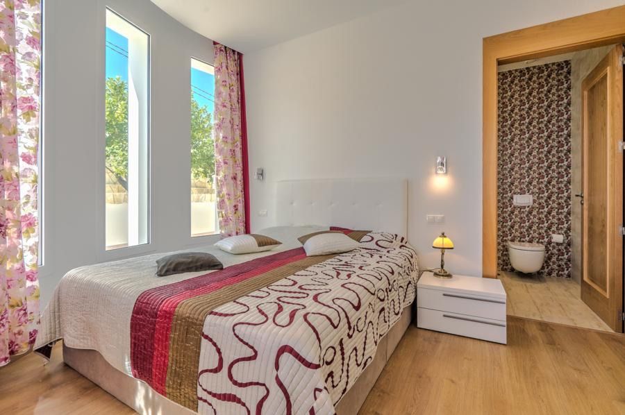 Villa i L'Albir, Alicante, Spanien 5 sovrum, 745 kvm. Nr. 95527
