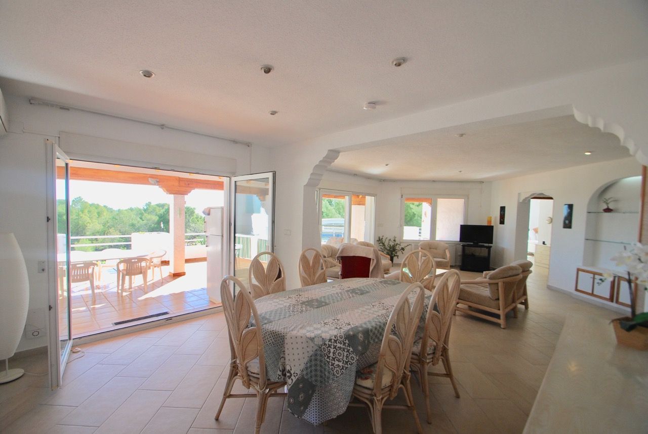 Māja Alicante, Spānijā 5 istabas, 370 m2 Nr. 95532