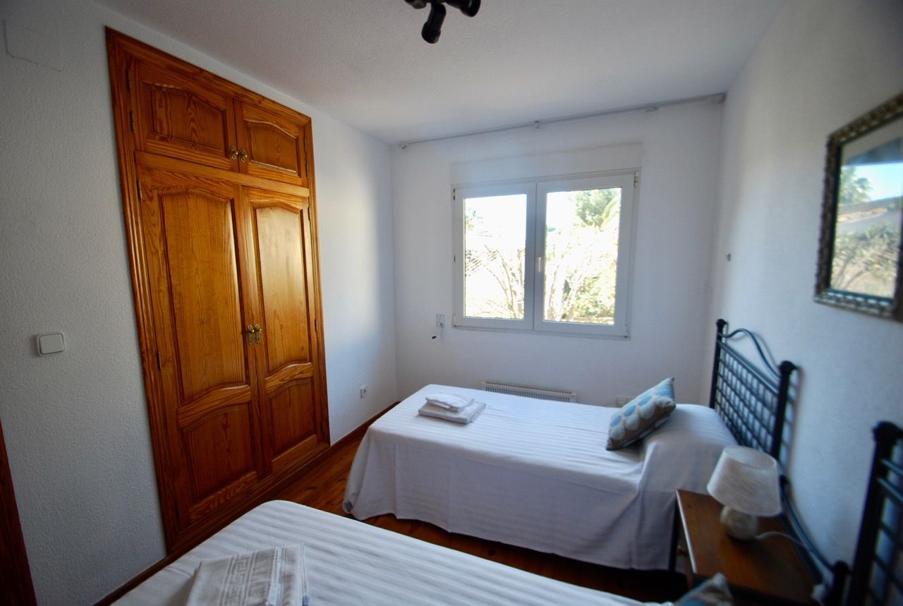 Māja Alicante, Spānijā 5 istabas, 370 m2 Nr. 95532