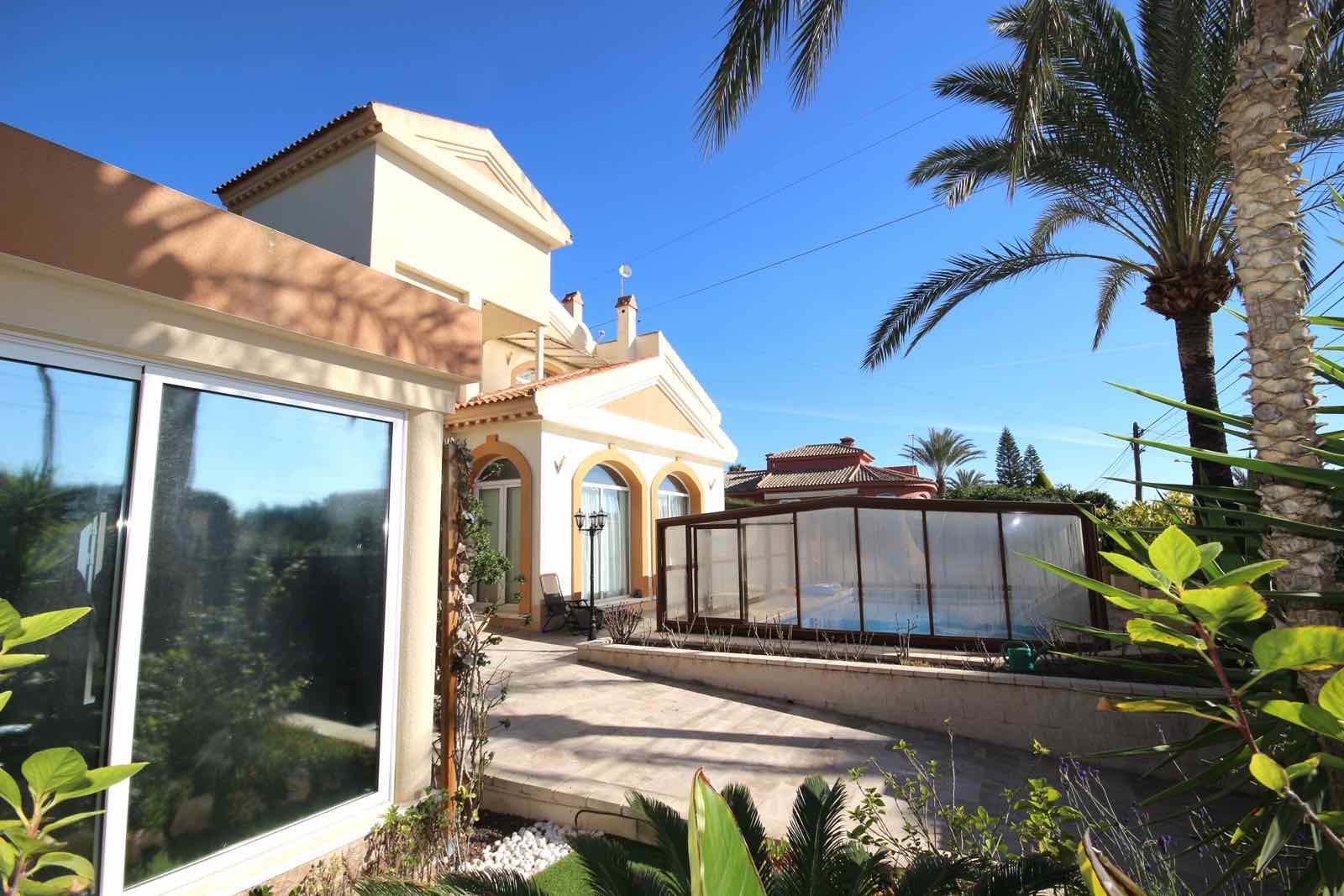 Villa i Ciudad Quesada, Alicante, Spanien 5 sovrum, 306 kvm. Nr. 94116