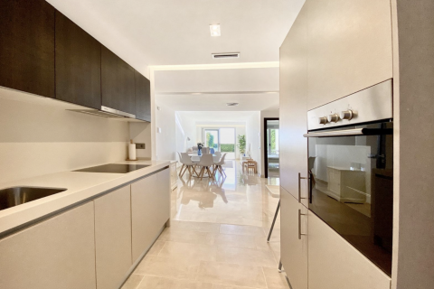Wohnung zum Verkauf Marbella, Malaga, Spanien 2 Schlafzimmer, 107 m2 Nr. 109625 - Foto 6