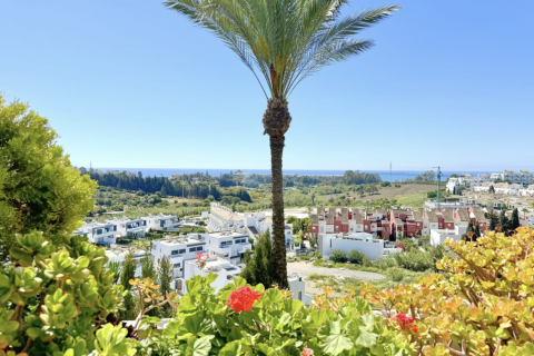 Apartamento en venta Estepona, Málaga, España 3 dormitorios, 96 m2 No. 109621 - foto 2