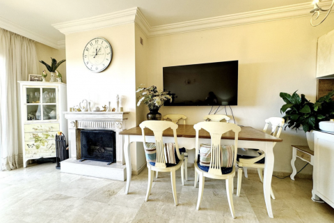 Apartamento en venta Estepona, Málaga, España 3 dormitorios, 96 m2 No. 109621 - foto 7