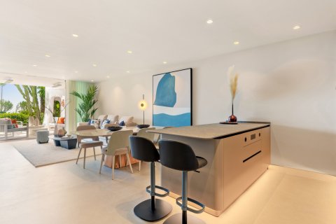 Wohnung zum Verkauf Estepona, Malaga, Spanien 3 Schlafzimmer, 140 m2 Nr. 109617 - Foto 16