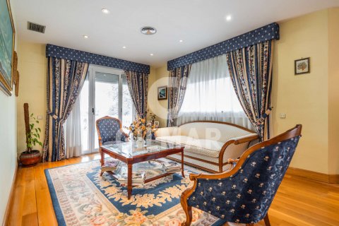 Villa till salu Ciudalcampo, Madrid, Spanien 8 sovrum, 1.25 kvm. Nr. 95221 - foto 26