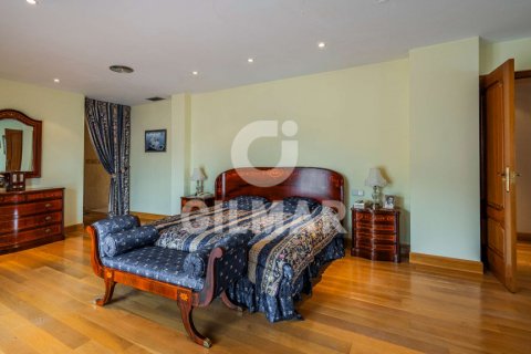 Villa till salu Ciudalcampo, Madrid, Spanien 8 sovrum, 1.25 kvm. Nr. 95221 - foto 28