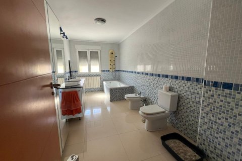 Huvila myytävänä Torrevieja, Alicante, Espanja, 6 makuuhuonetta, 579 m2 No. 115169 - kuva 20