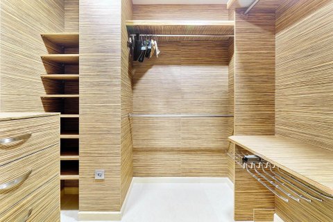 Продажа квартиры Торревьеха, Аликанте, Испания 3 спальни, 228м2 №115168 - фото 22