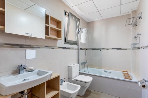 Paritalo myytävänä Guardamar del Segura, Alicante, Espanja, 4 makuuhuonetta, 344 m2 No. 119052 - kuva 24