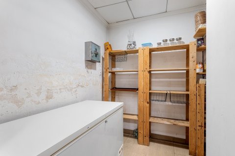Paritalo myytävänä Guardamar del Segura, Alicante, Espanja, 4 makuuhuonetta, 344 m2 No. 119052 - kuva 11