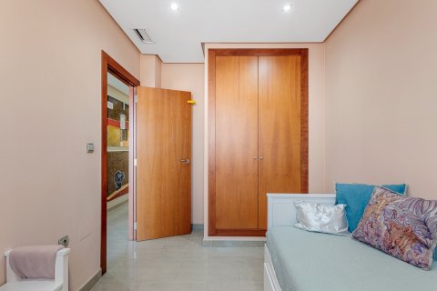 Paritalo myytävänä Guardamar del Segura, Alicante, Espanja, 4 makuuhuonetta, 344 m2 No. 119052 - kuva 23