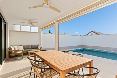 Продажа виллы Торревьеха, Аликанте, Испания 3 спальни, 104м2 №119054 - фото 20