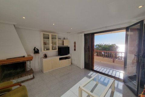 Duplex for sale Santa Pola, Alicante, Spain 4 bedrooms, 255 sq.m. No. 119047 - photo 6