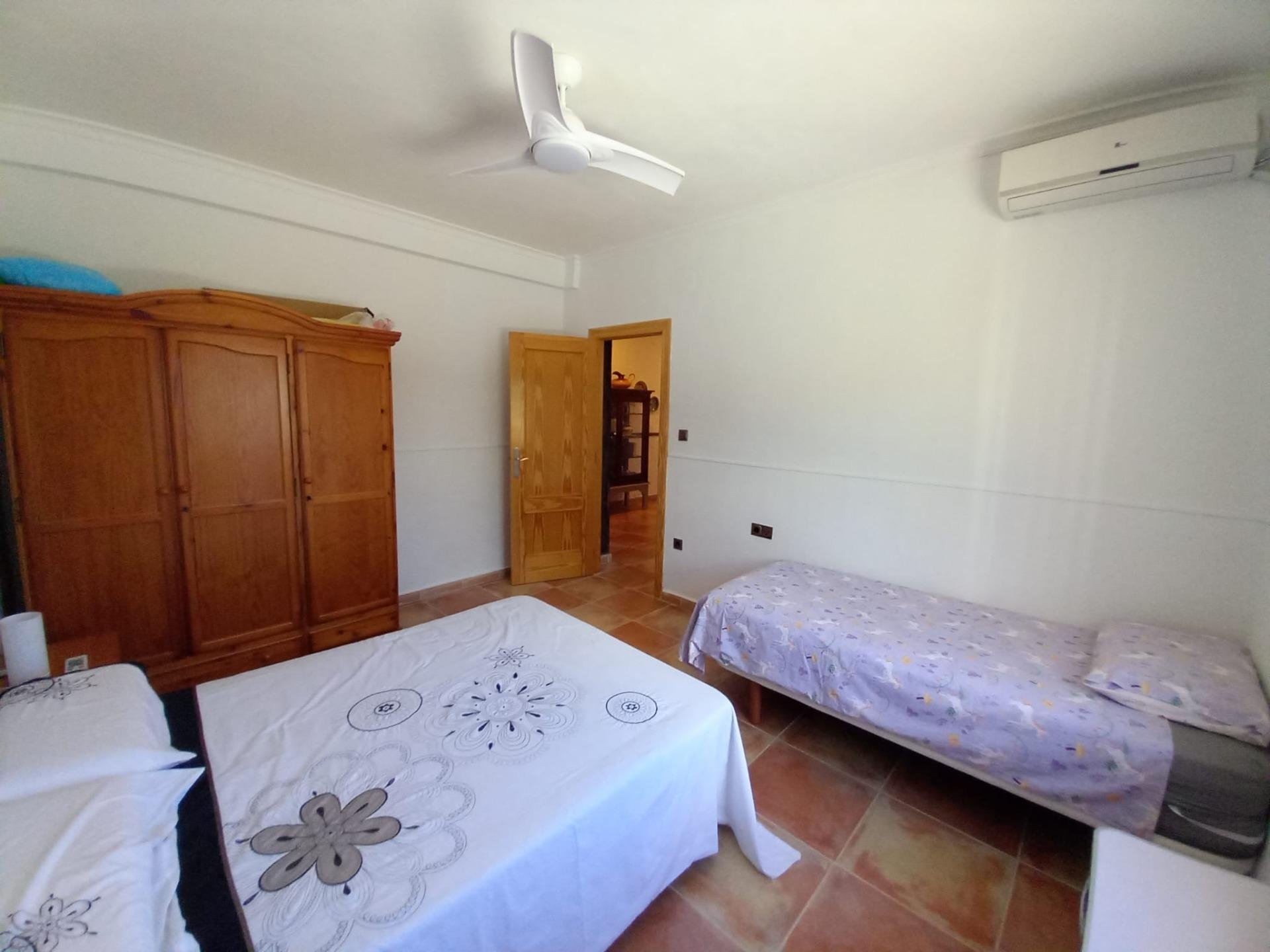Villa à Albatera, Alicante, Espagne 4 chambres, 175 m2 No. 84396