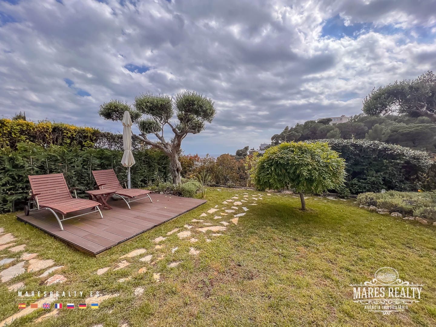 Huvila Tossa de Mar, Girona, Espanja 4 makuuhuonetta, 215 m2 No. 94178
