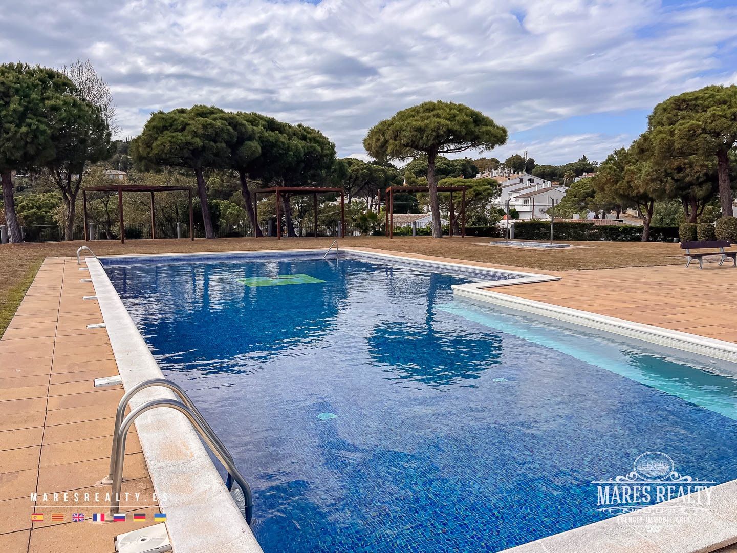 Huvila Tossa de Mar, Girona, Espanja 4 makuuhuonetta, 215 m2 No. 94178