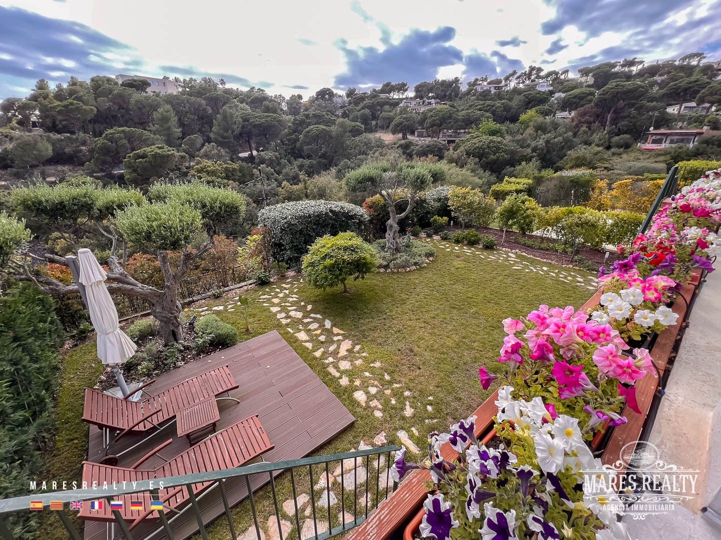 Huvila Tossa de Mar, Girona, Espanja 4 makuuhuonetta, 215 m2 No. 94178
