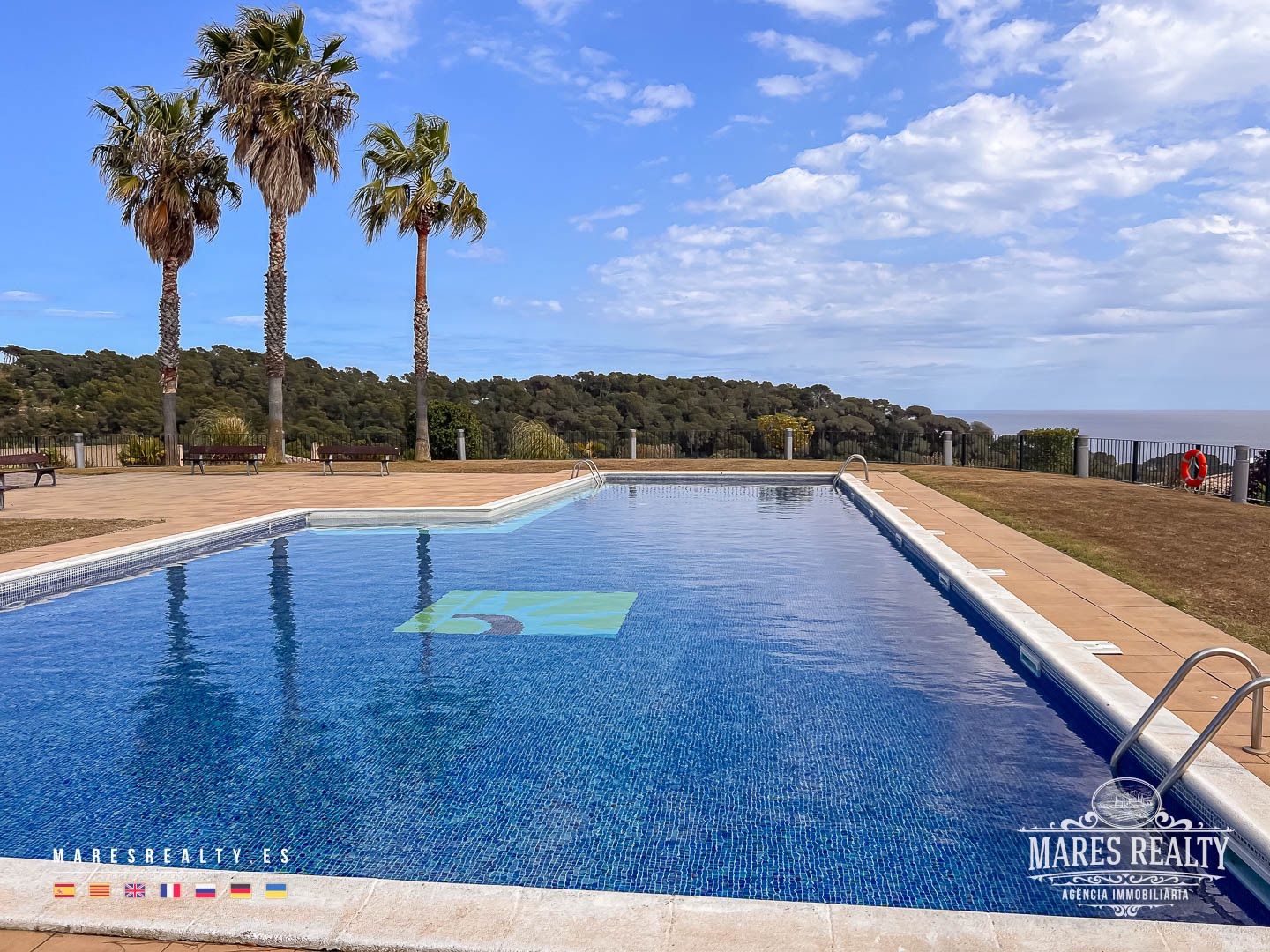 Huvila Tossa de Mar, Girona, Espanja 4 makuuhuonetta, 215 m2 No. 94178