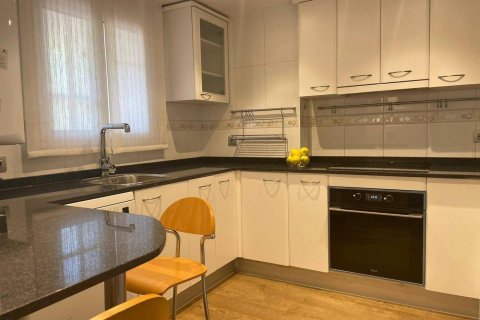 Apartment for sale Gava, Barcelona, Spain 3 bedrooms, 103 sq.m. No. 53121 - photo 6