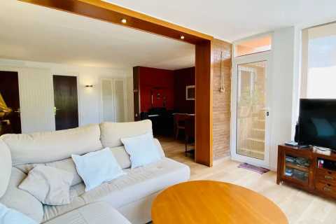 Apartment for sale Gava, Barcelona, Spain 3 bedrooms, 130 sq.m. No. 53124 - photo 8