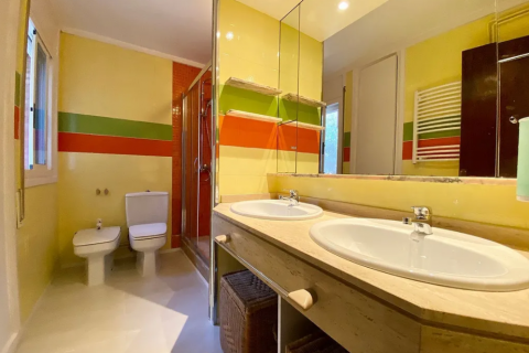 Apartment for sale Gava, Barcelona, Spain 3 bedrooms, 130 sq.m. No. 53124 - photo 16