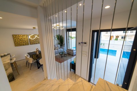 Villa for sale Orihuela, Alicante, Spain 3 bedrooms, 204 sq.m. No. 95068 - photo 4