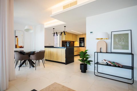 Apartment for sale Punta Prima, Alicante, Spain 2 bedrooms, 75 sq.m. No. 113627 - photo 15
