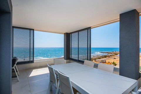 Apartment for sale Punta Prima, Alicante, Spain 2 bedrooms, 75 sq.m. No. 113627 - photo 3