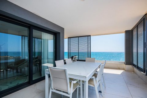 Apartment for sale Punta Prima, Alicante, Spain 2 bedrooms, 75 sq.m. No. 113627 - photo 2